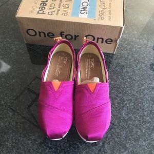 TOMS PINK & ORANGE BIMINI-Youth 3/Women’s 5